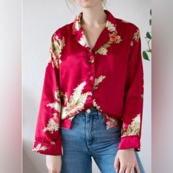 Oscar de la Renta Red Floral Long Sleeve Satin Button Up Blouse Top- Size Small - Picture 2 of 9